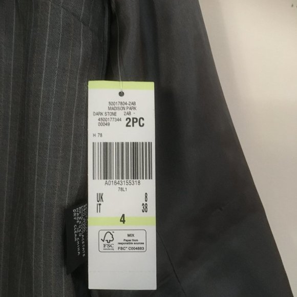 Anne Klein two piece Suit - Picture 5 of 9